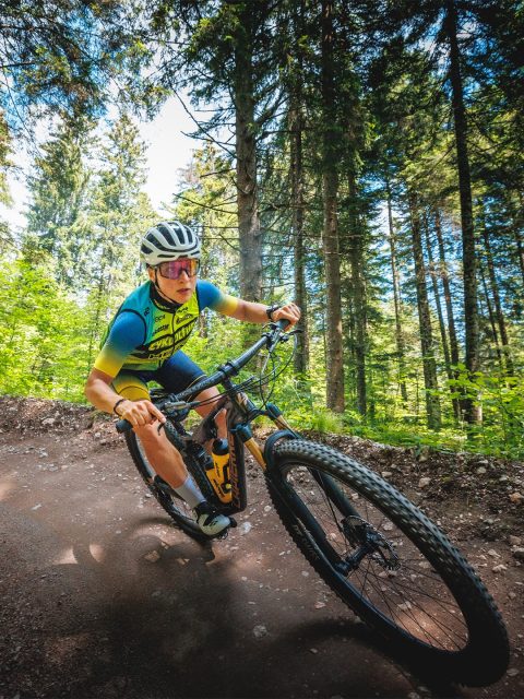 📍 Blade Runner, Molveno 🇮🇹 
🏁 @xterraplanet @xterraeurope 
📸 @carelduplessis 
🚴🏻‍♀️ @stepankabisova